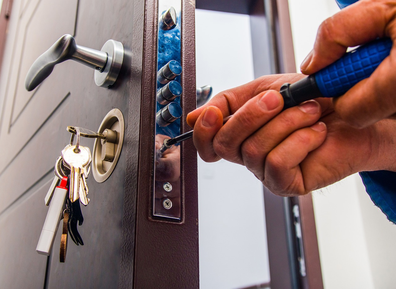 Common Lock Problems and How to Troubleshoot Them