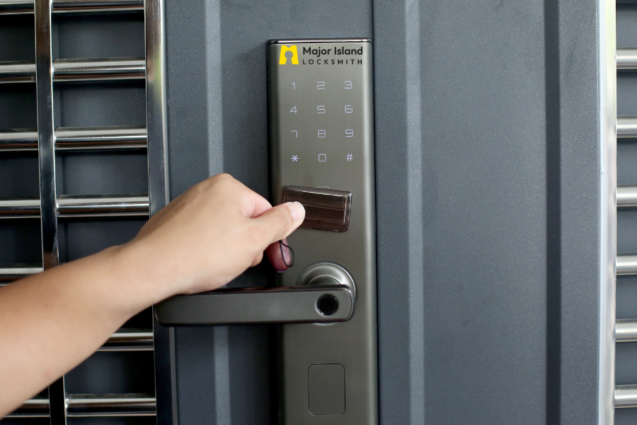 Smart Locks: The Future of Home Security in 2025