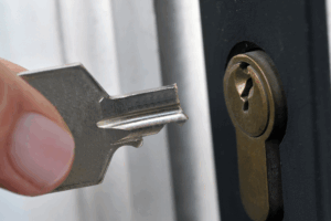 Broken Key in Lock Emergency Extraction Services